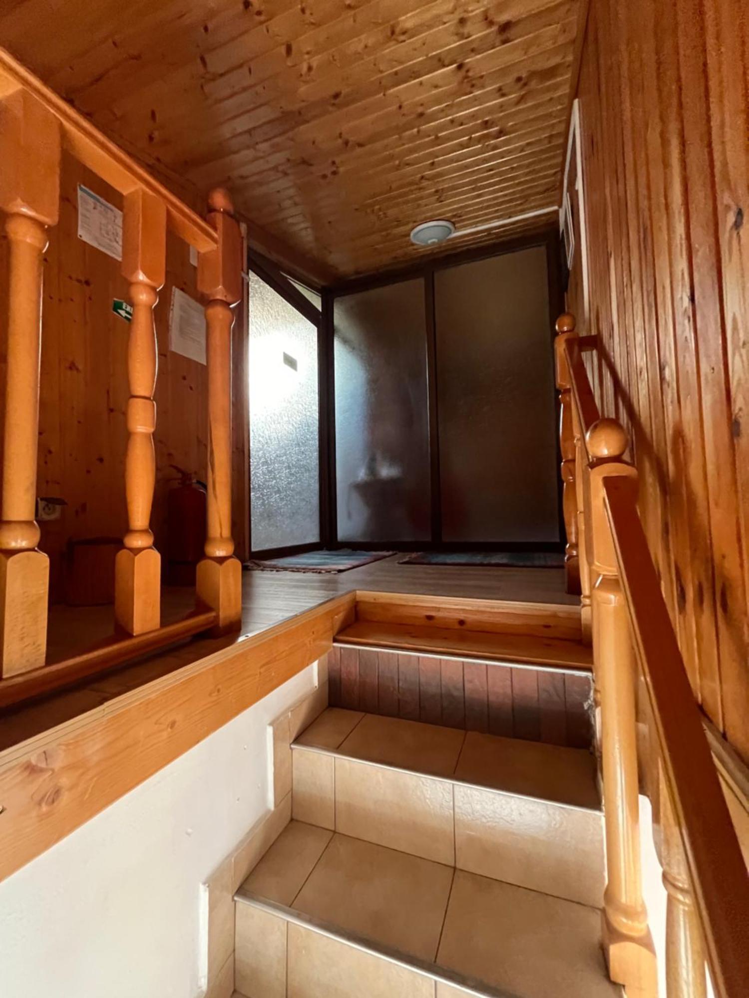 Pensiunea Portas Resort สเลอนิค ภายนอก รูปภาพ